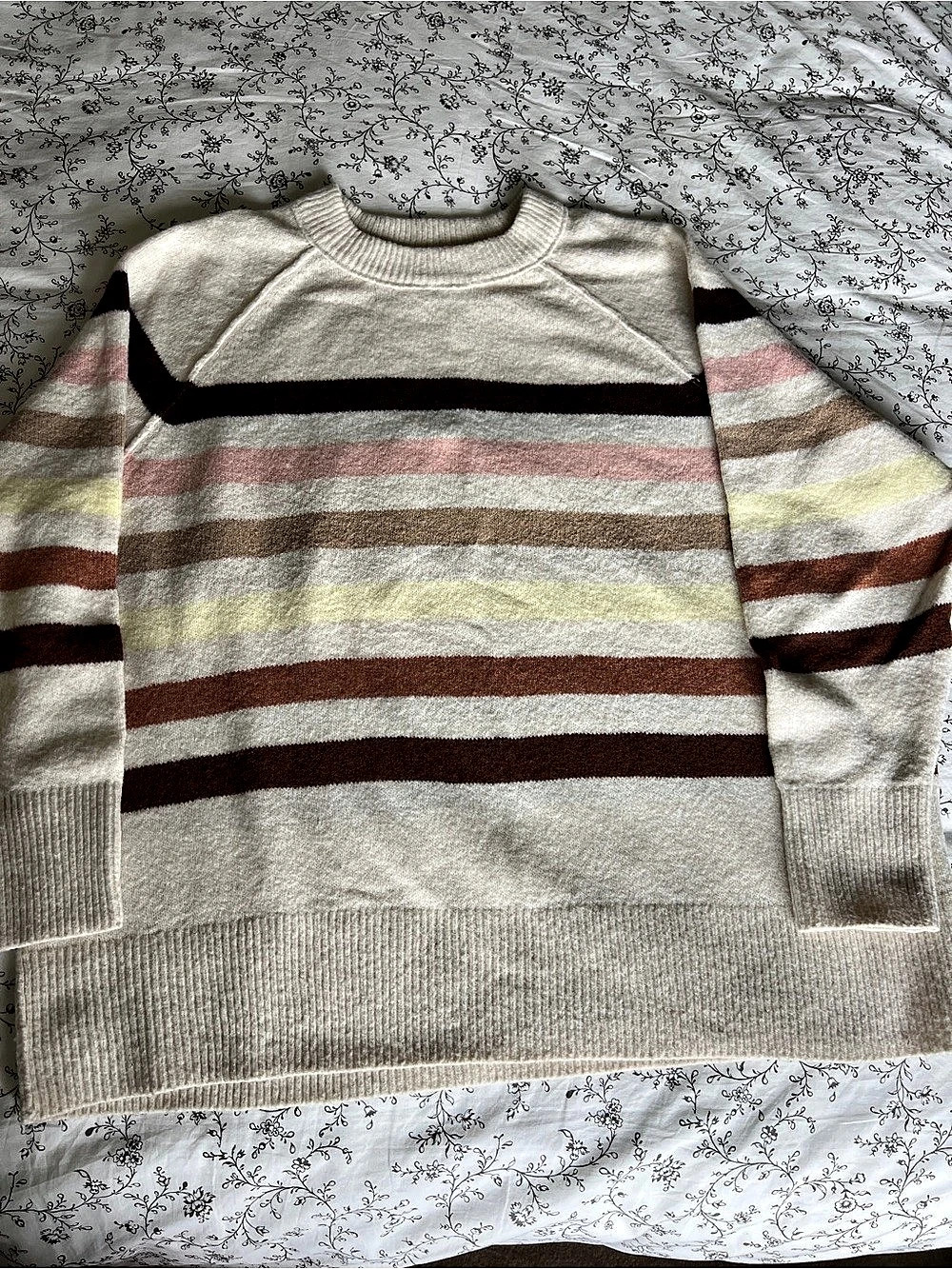 aerie Striped Crewneck Sweater in Cream & Brown Size